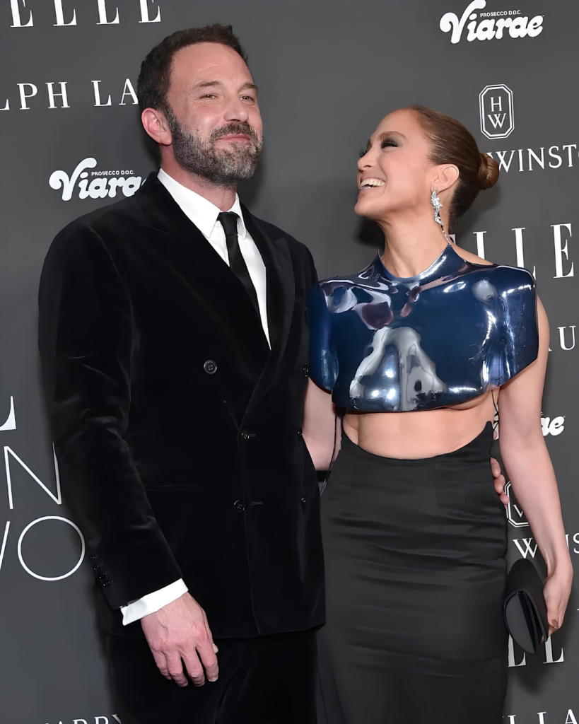 At 55 Years Old, Jennifer Lopez Stuns Fans with Bold On-Stage Kiss During Pride Celebration